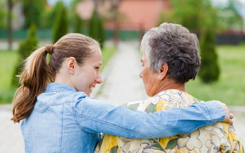 Navigating Life with Parkinson’s: How Live-in Care Supports Independence